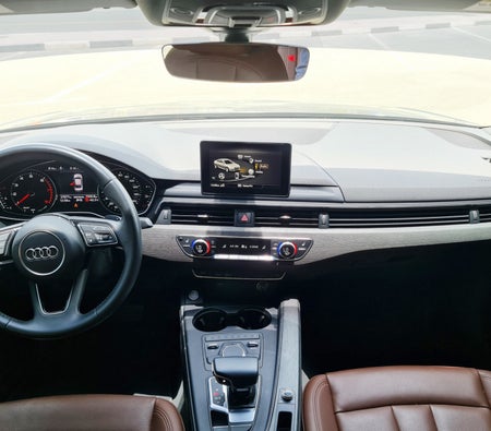 Location Audi A4 2020 dans Dubai